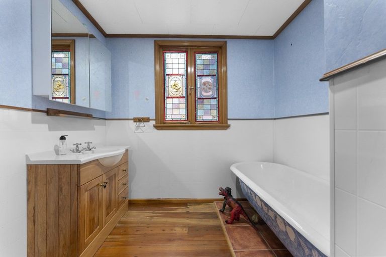 Photo of property in 298 Ruahine Street, Terrace End, Palmerston North, 4410