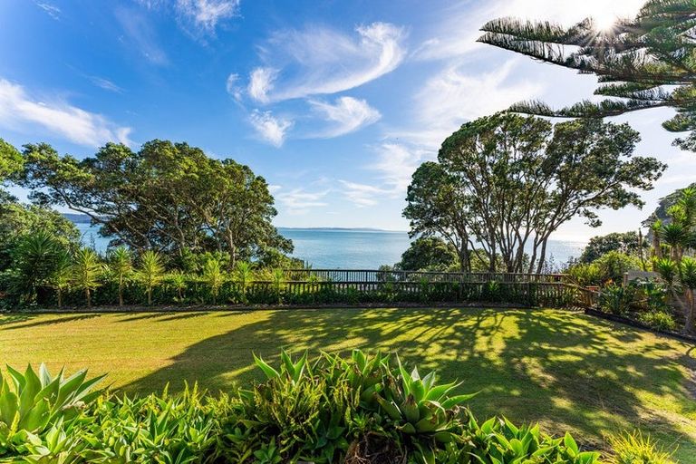 Photo of property in 81 Duncansby Road, Stanmore Bay, Whangaparaoa, 0932