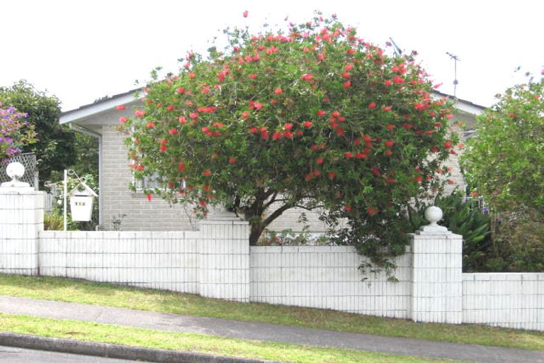 Photo of property in 112 Weatherly Road, Torbay, Auckland, 0630