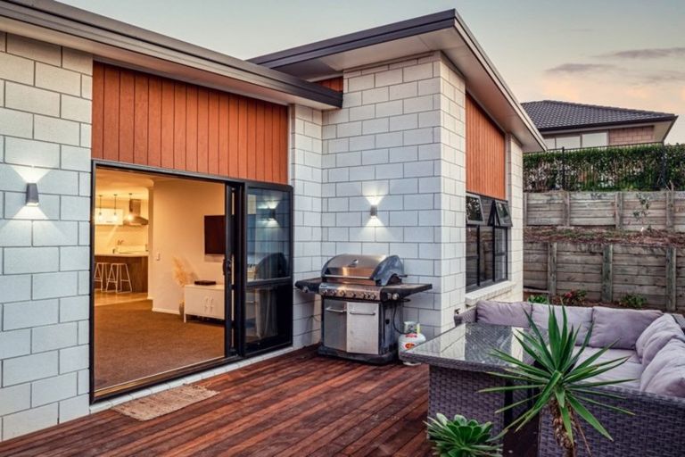 Photo of property in 161 Margaret Drive, Omokoroa, 3114