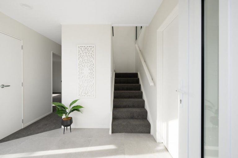 Photo of property in 8a Dysart Road, Otumoetai, Tauranga, 3110