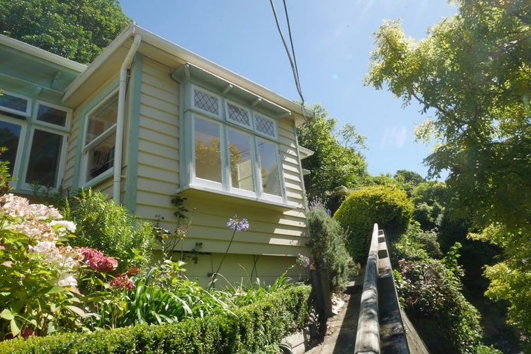 Photo of property in 78 Glenmore Street, Northland, Wellington, 6012
