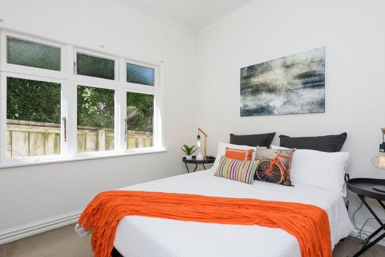 Photo of property in 24 Charlotte Avenue, Brooklyn, Wellington, 6021