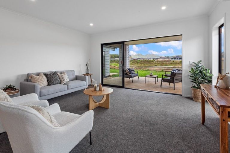 Photo of property in 126 Wairau Drive, Tikipunga, Whangarei, 0112