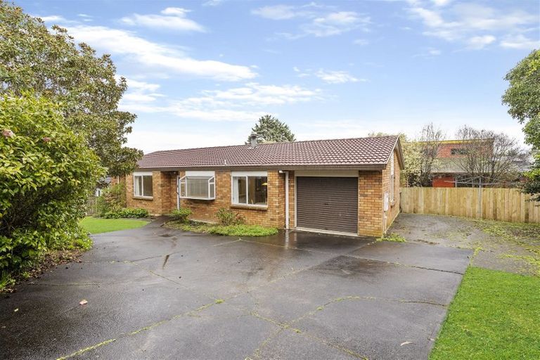 Photo of property in 3/13 Sunhill Road, Sunnyvale, Auckland, 0612