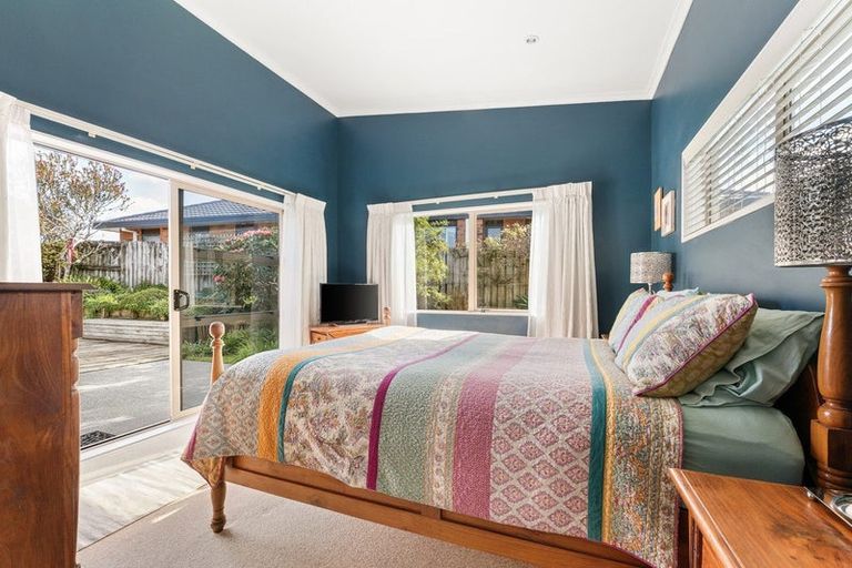 Photo of property in 47 Oteki Park Drive, Welcome Bay, Tauranga, 3112