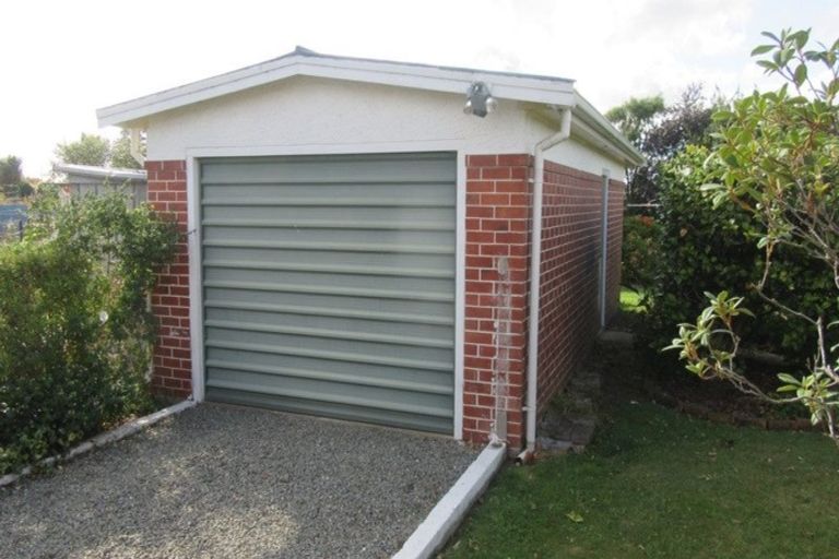 Photo of property in 11 Michael Street, Waimate, 7924
