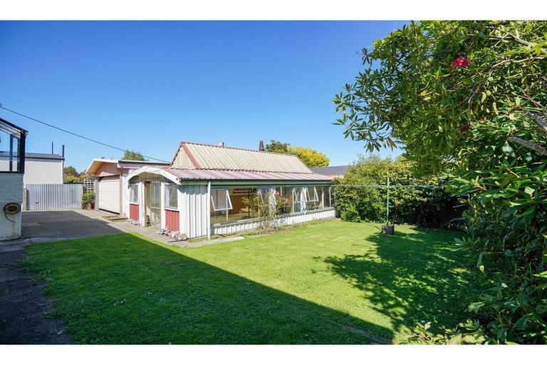 Photo of property in 47 Robertson Street, Richmond, Invercargill, 9810