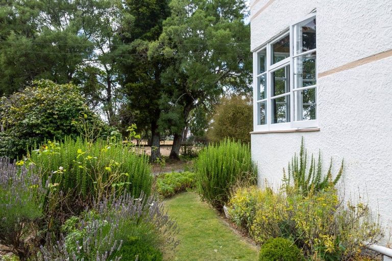 Photo of property in 299 Bidwills Cutting Road, Morison Bush, Greytown, 5794