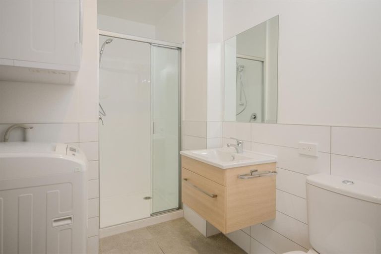 Photo of property in 202/7 Kaipiho Lane, Albany, Auckland, 0632