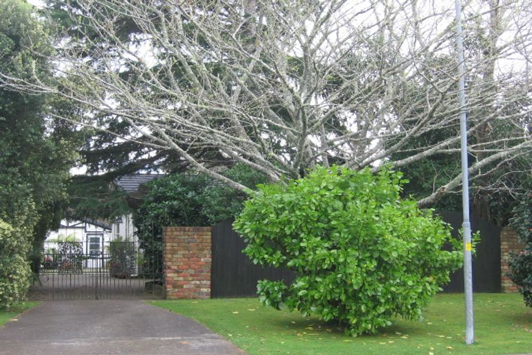 Photo of property in 11 Burrows Street, Tauranga South, Tauranga, 3112