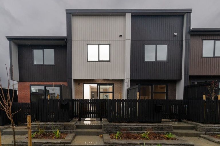 Photo of property in 12/476 West Coast Road, Glen Eden, Auckland, 0602