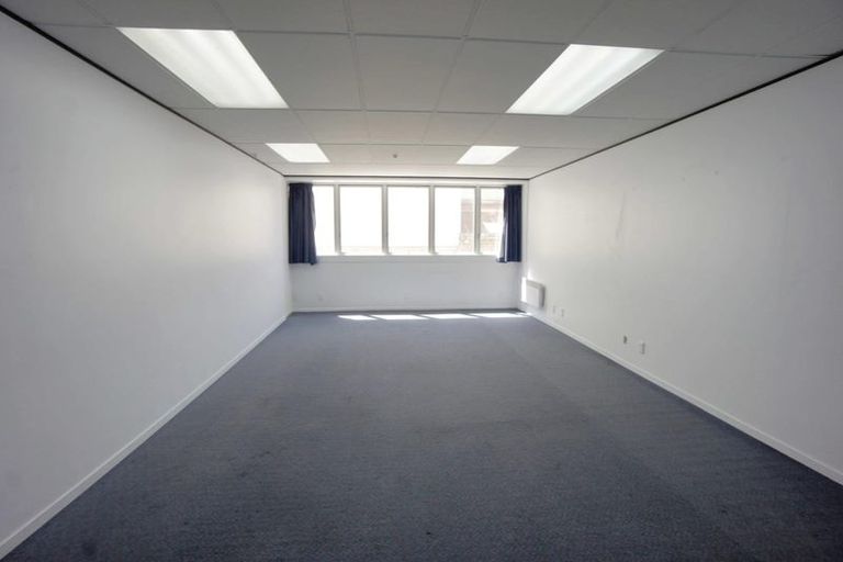 Photo of property in 2/43 Princes Street, Northcote Point, Auckland, 0627