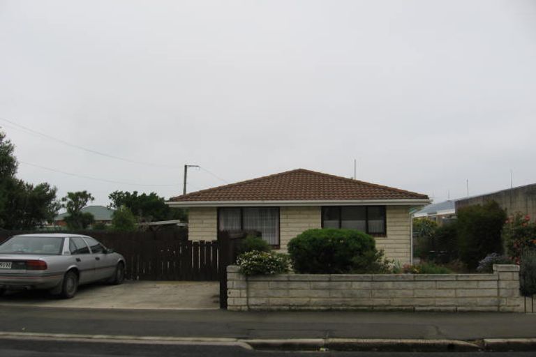 Photo of property in 147 Oxford Street, South Dunedin, Dunedin, 9012