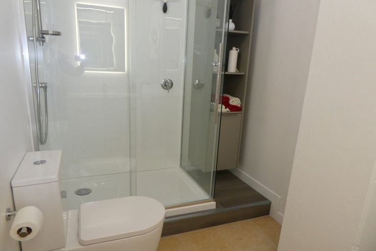 Photo of property in De Vere Apartments, 4/23 Tennyson Street, Te Aro, Wellington, 6011