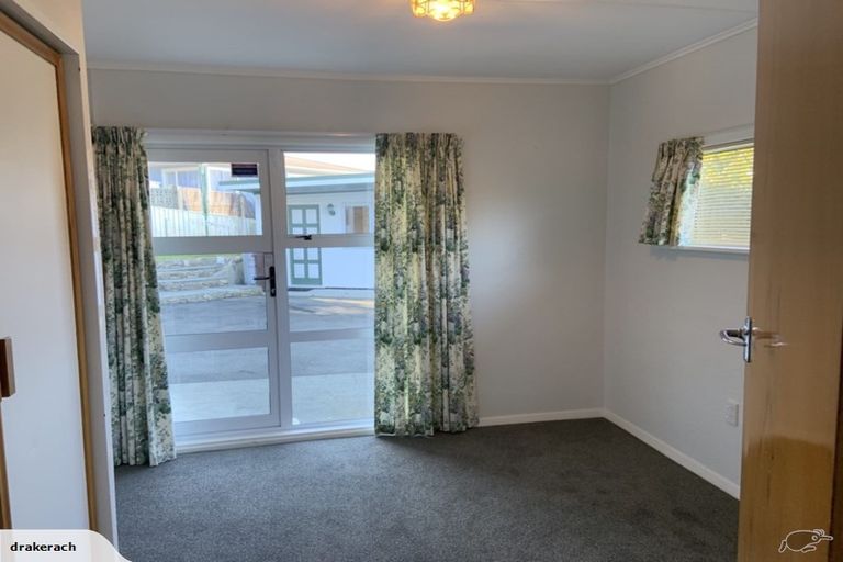 Photo of property in 4 Bledisloe Crescent, Wainuiomata, Lower Hutt, 5014