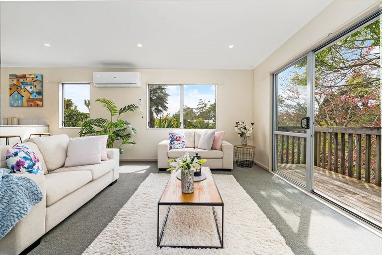 Photo of property in 62a Glendale Road, Glen Eden, Auckland, 0602