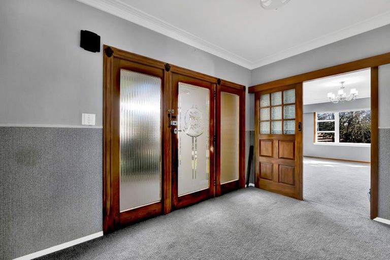 Photo of property in 402 South Road, Hawera, 4674