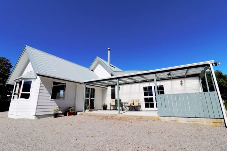 Photo of property in 20 Haswell Street, Eketahuna, 4900