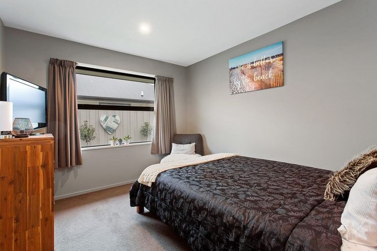 Photo of property in 28 Kawari Drive, Pegasus, 7612