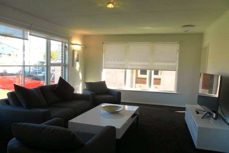 Photo of property in 39 Regina Street, Westmere, Auckland, 1022