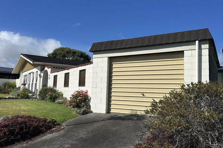 Photo of property in 49 King Street, Waitara, 4320