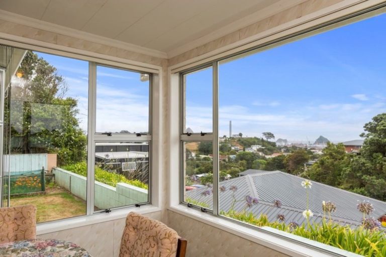 Photo of property in 10 Carver Place, Lynmouth, New Plymouth, 4310