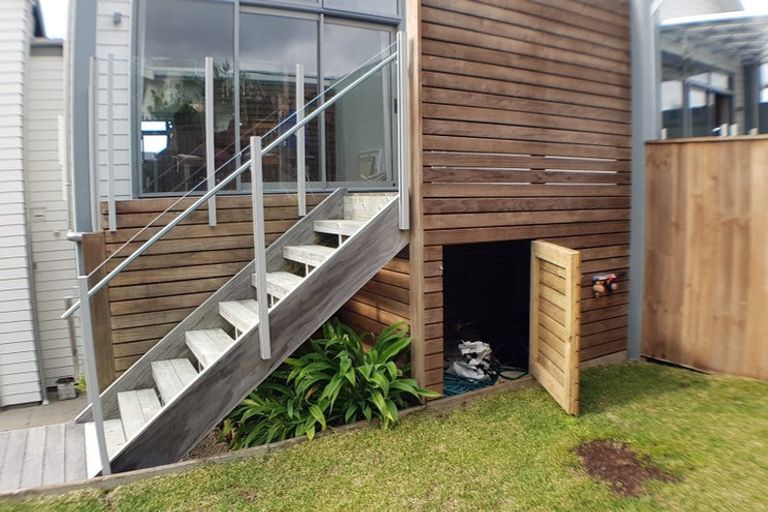 Photo of property in 84 Caldera Drive, Long Bay, Auckland, 0630