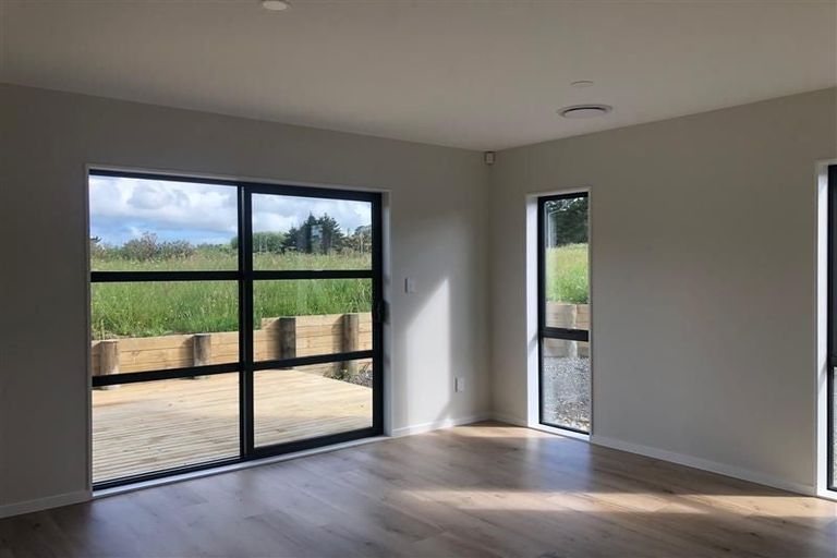 Photo of property in 106 Top Road, Dairy Flat, Albany, 0792