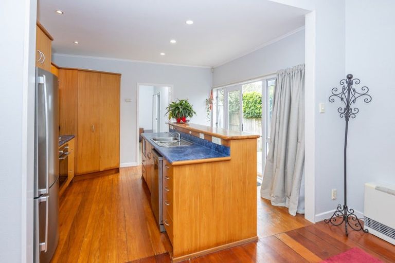 Photo of property in 54 Haultain Street, Fairfield, Hamilton, 3214