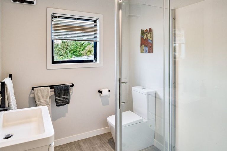 Photo of property in 154 Endeavour Drive, Whitby, Porirua, 5024