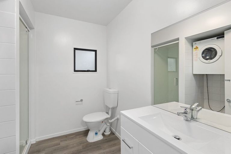 Photo of property in 28d Cranmer Square, Christchurch Central, Christchurch, 8013