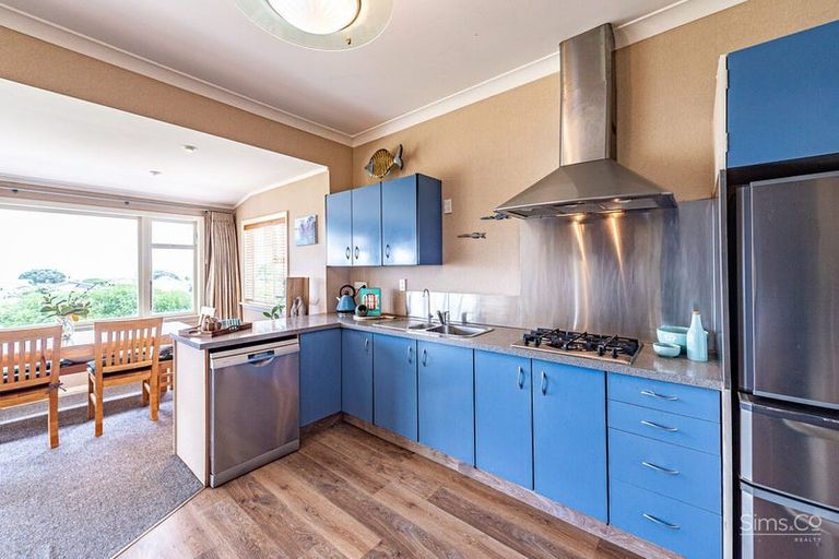 Photo of property in 153 Cornfoot Street, Castlecliff, Whanganui, 4501