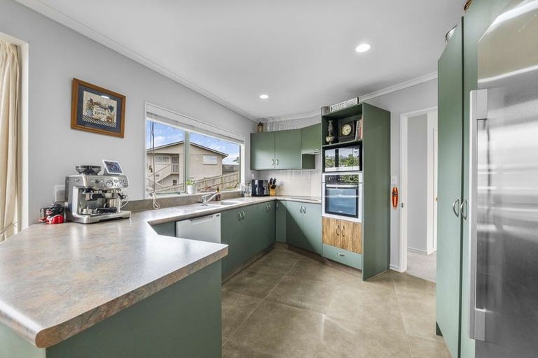 Photo of property in 173 Govett Avenue, Frankleigh Park, New Plymouth, 4310