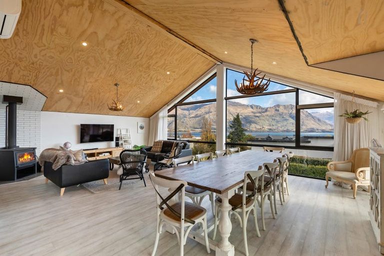Photo of property in 23 Westview Road, Wanaka, 9305