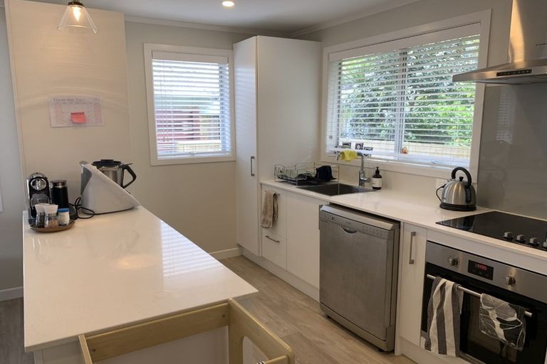 Photo of property in 78b Glenvar Road, Torbay, Auckland, 0630