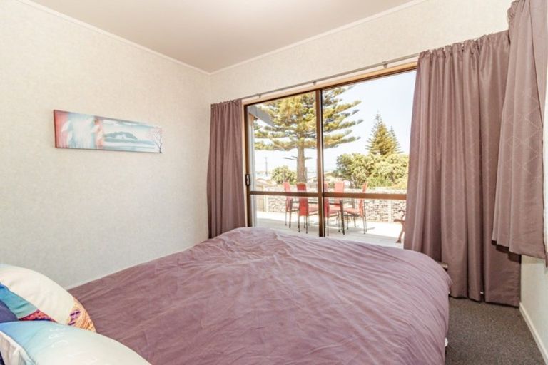 Photo of property in 11 Ashton Terrace, Castlecliff, Whanganui, 4501