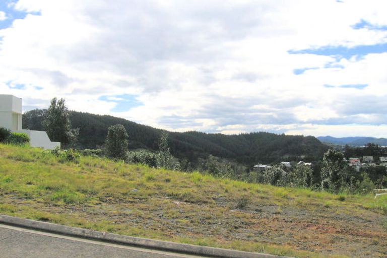 Photo of property in 114 Pacific View Drive, Whangamata, 3620