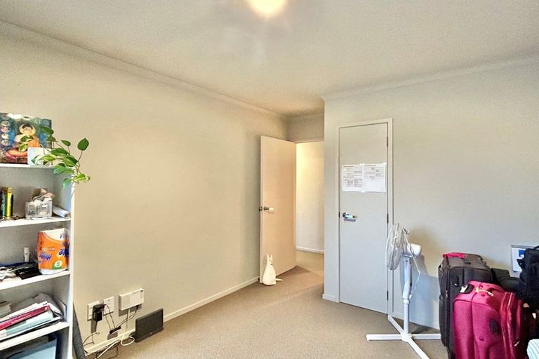 Photo of property in 3 Mcnaughton Place, Onekawa, Napier, 4110