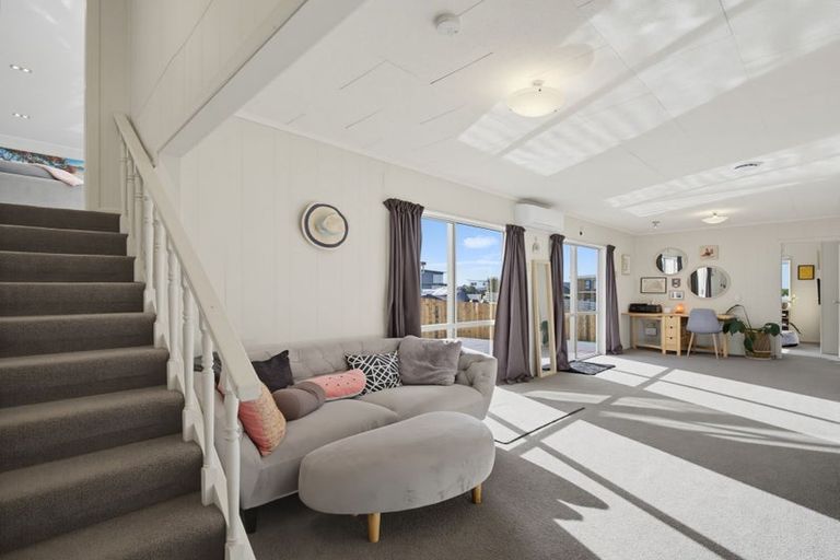 Photo of property in 3 Awatere Place, Snells Beach, 0920