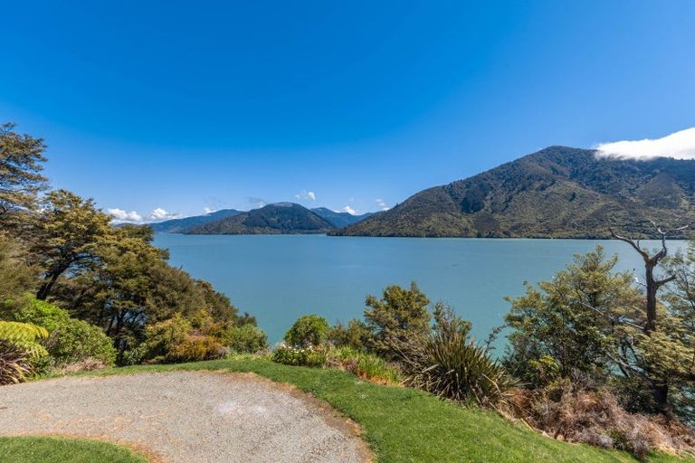 Photo of property in 362 Moetapu Bay Road, Moetapu Bay, Linkwater, 7282