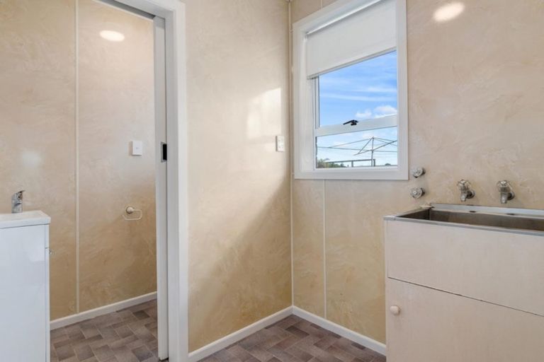 Photo of property in 8 Jefferson Place, Brookfield, Tauranga, 3110