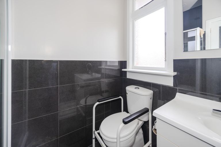 Photo of property in 25 Charles Street, Weston, Oamaru, 9401