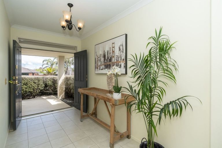 Photo of property in 18 Barrington Drive, Huntington, Hamilton, 3210