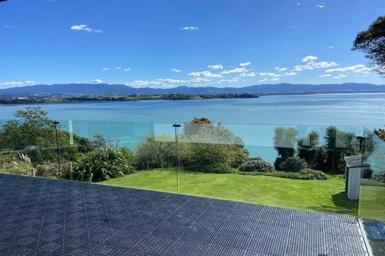 Photo of property in 1 Bramley Drive, Omokoroa, 3114