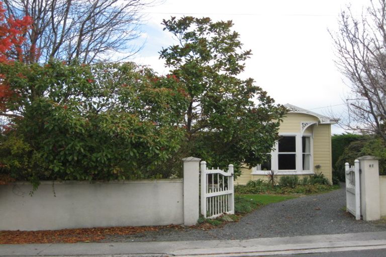 Photo of property in 27 Cromer Street, Balclutha, 9230