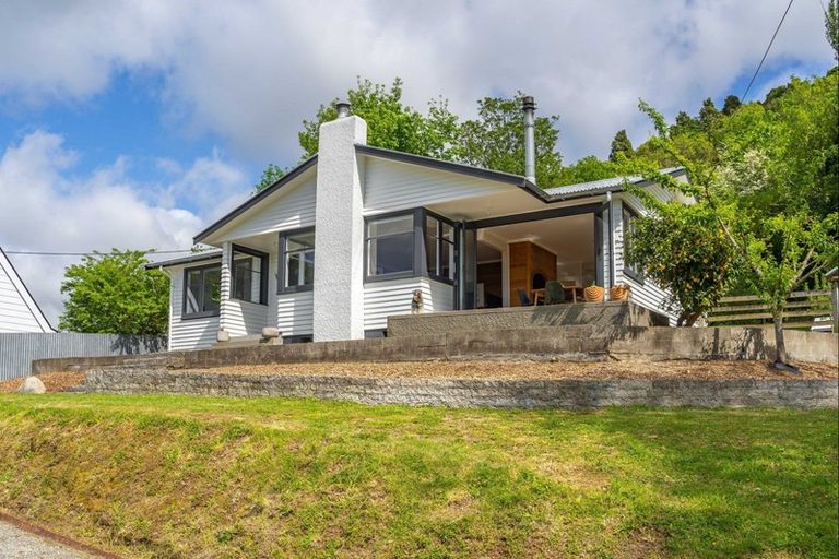 Photo of property in 31 Watt Street, Featherston, 5710