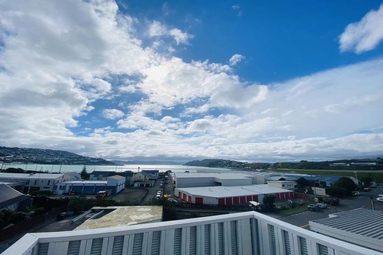 Photo of property in 200 Rongotai Road, Rongotai, Wellington, 6022