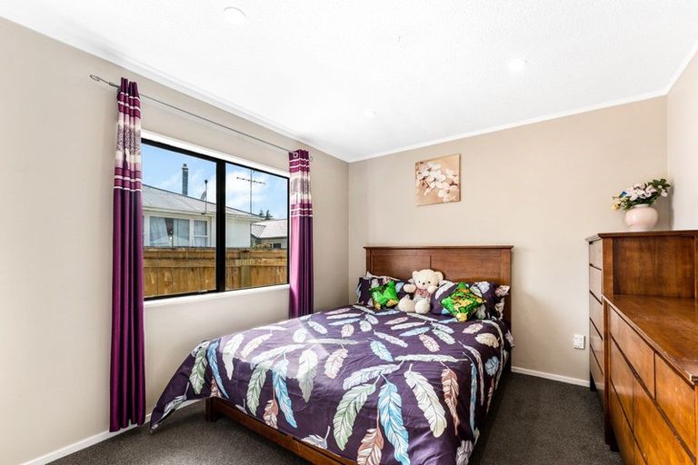 Photo of property in 1/25a Ward Street, Trentham, Upper Hutt, 5018