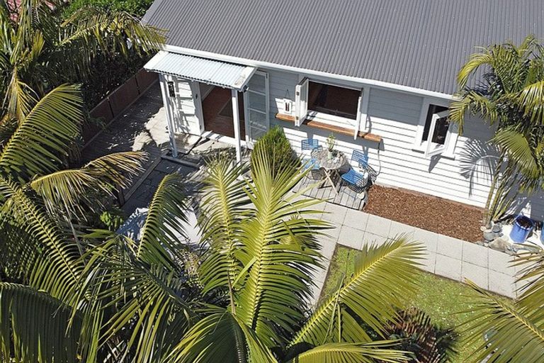 Photo of property in 9 Sea View Road, Leigh, Warkworth, 0985